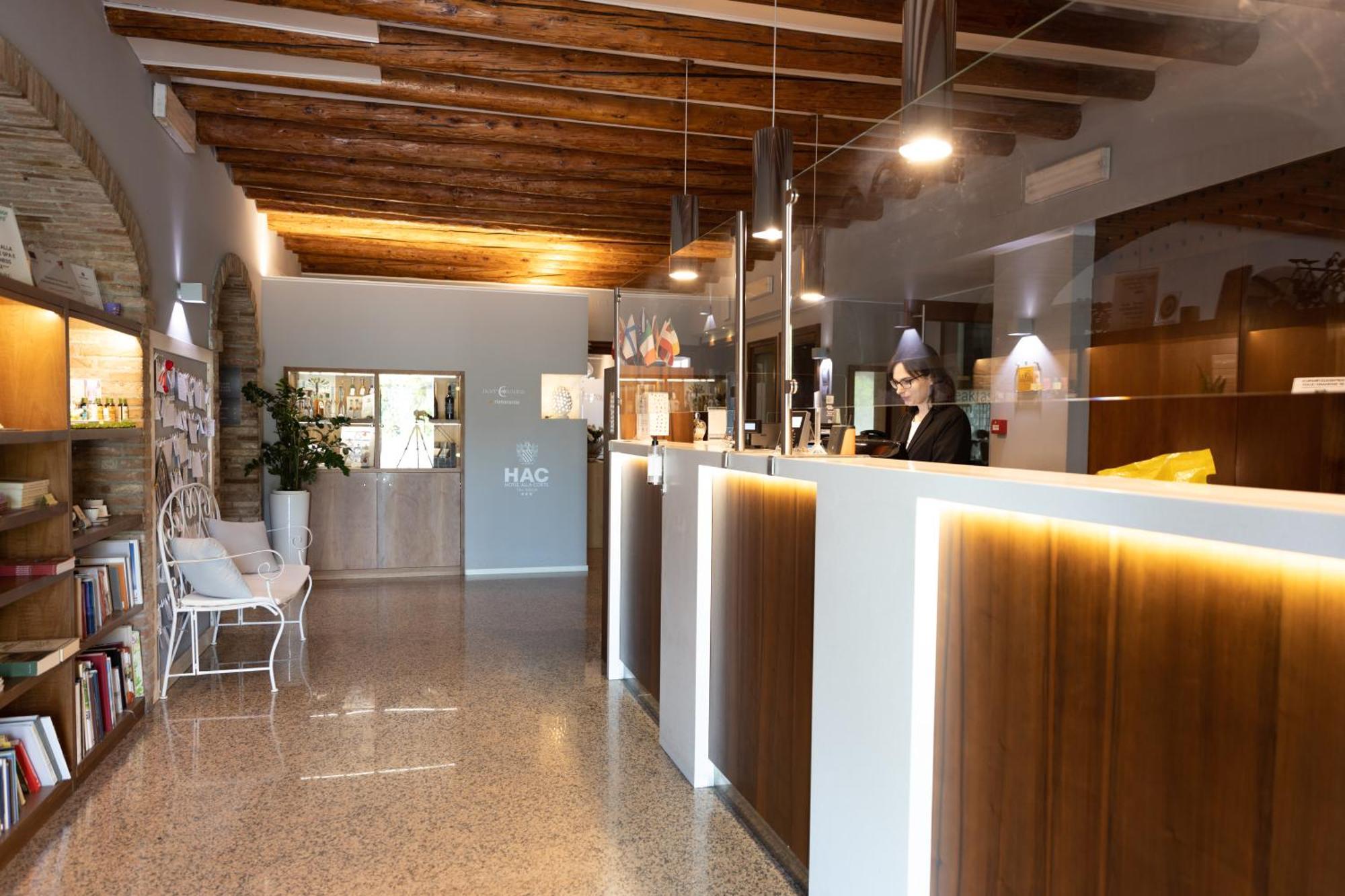 Hotel Alla Corte Spa & Wellness Relax Bassano del Grappa Bagian luar foto